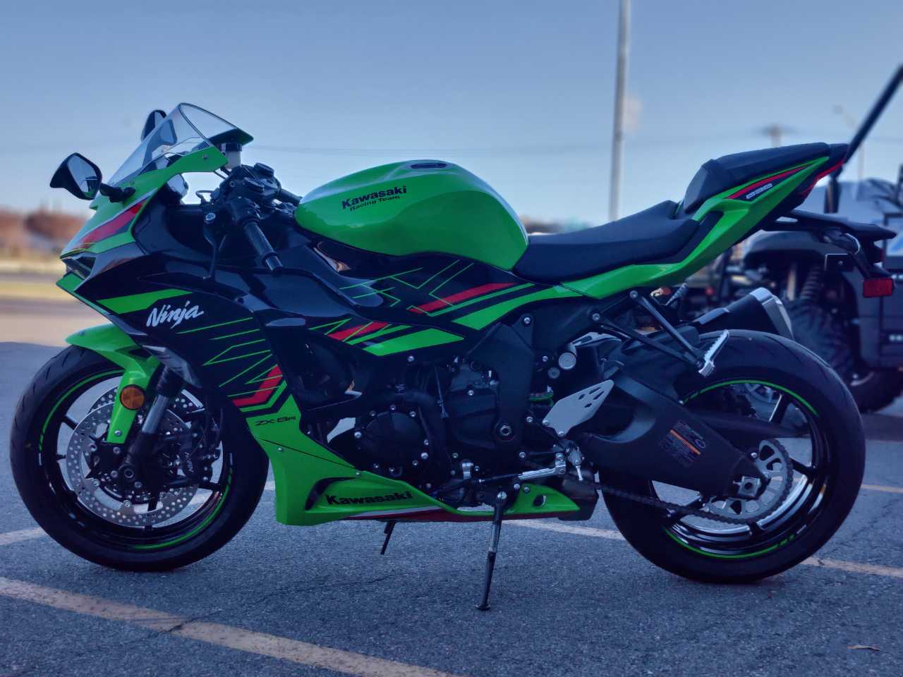2025 KAWASAKI NINJA ZX 6R KRT EDITION NON-ABS LIME GREEN / EBONY